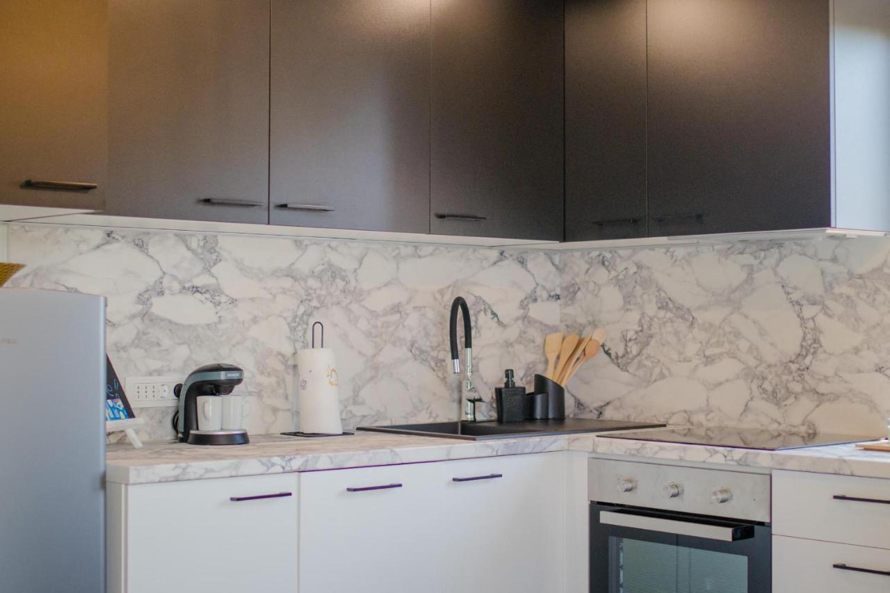 Apartments Aki Малинска Екстериор снимка