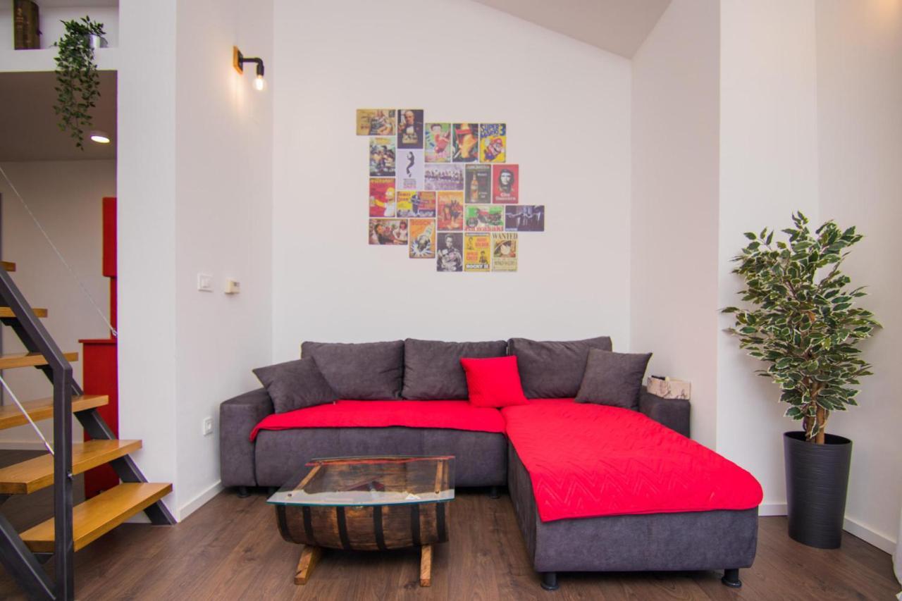 Apartments Aki Малинска Екстериор снимка