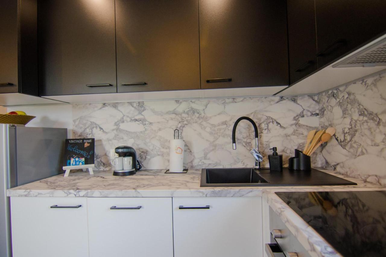 Apartments Aki Малинска Екстериор снимка